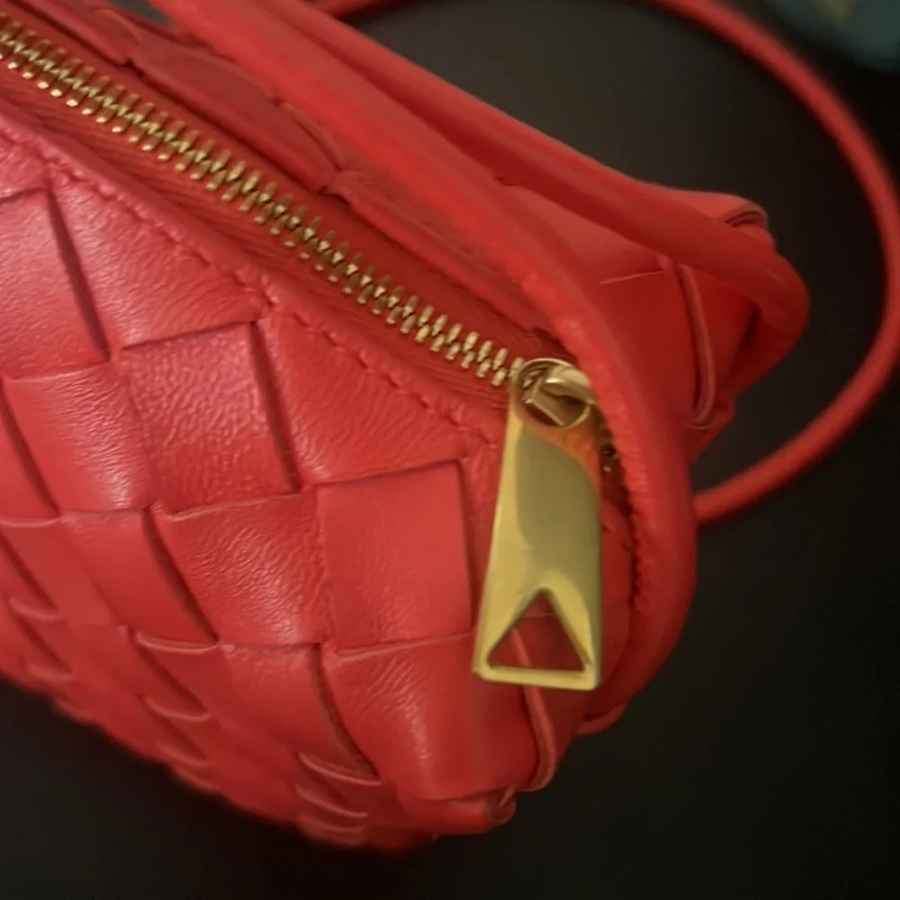 Bottega Veneta Mini Loop - Picture 7 of 12
